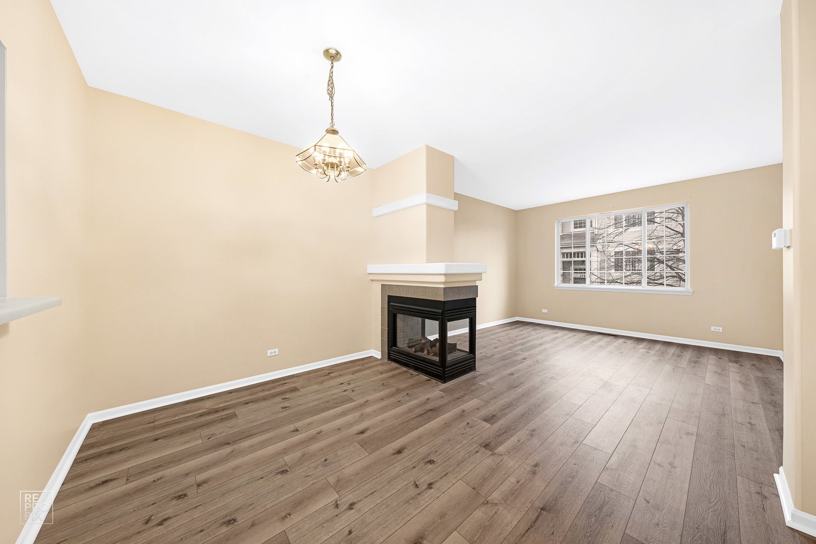 1733 AVALON Court