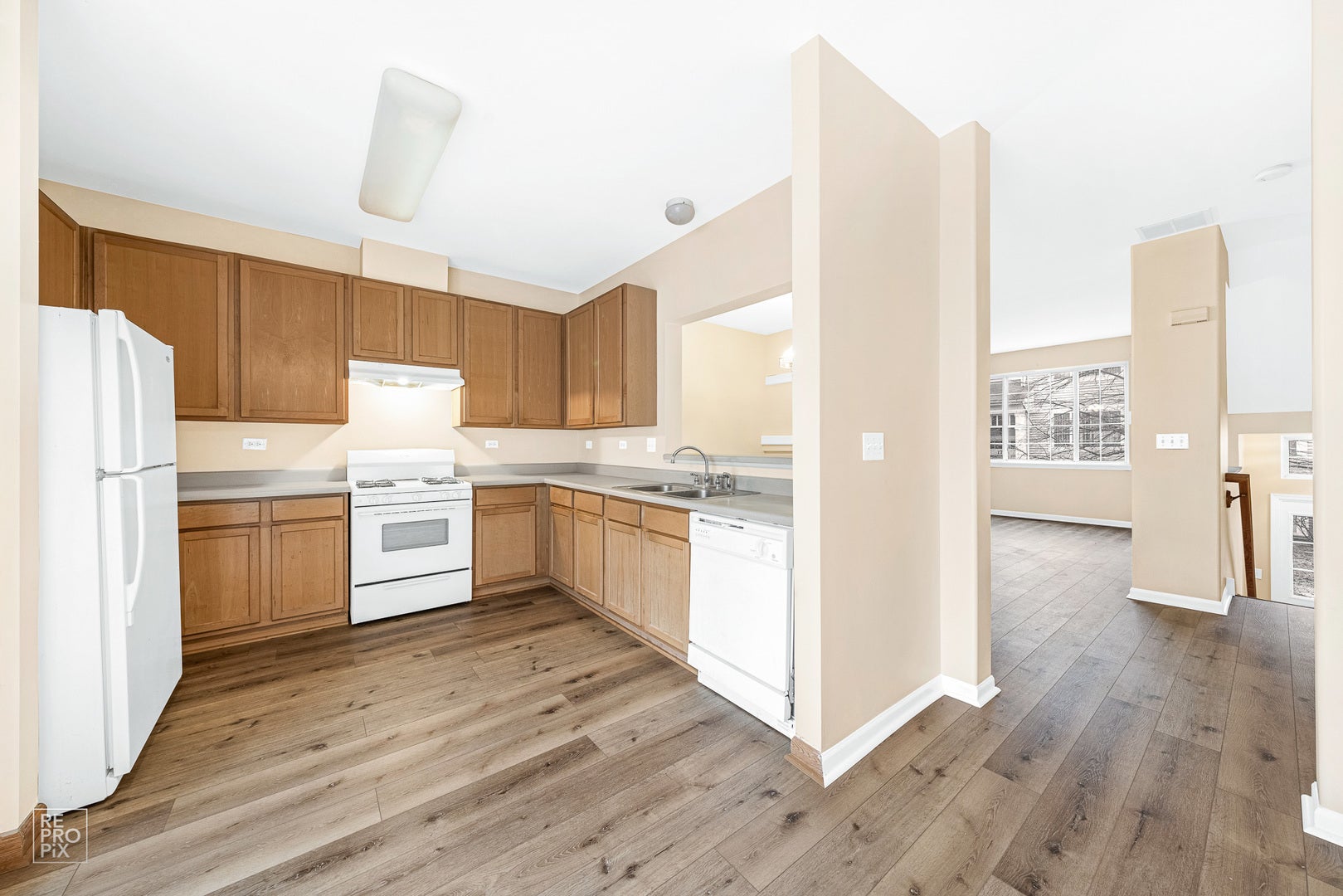 1733 AVALON Court