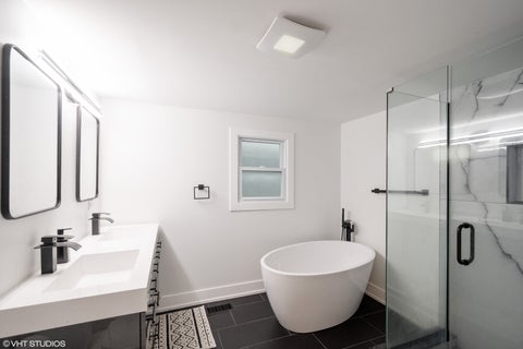 Tiny photo for 7532 S Parnell Avenue, Chicago, IL 60620 (MLS # 12325386)