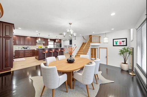 912 N Sumac Lane Mount Prospect IL 60056