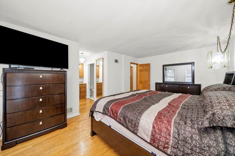 Tiny photo for 912 N Sumac Lane, Mount Prospect, IL 60056 (MLS # 12399293)