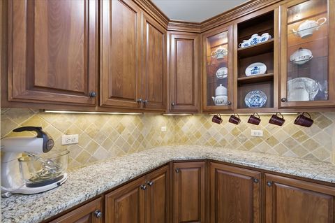 Tiny photo for 21250 S Redwood Lane, Shorewood, IL 60404 (MLS # 12667207)