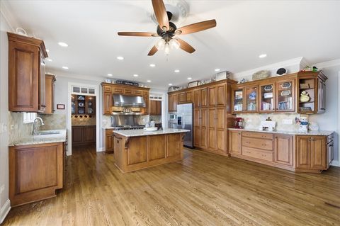 Tiny photo for 21250 S Redwood Lane, Shorewood, IL 60404 (MLS # 12667207)