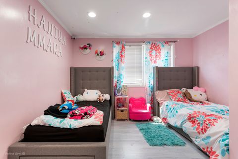 Tiny photo for 7030 Foster Street, Morton Grove, IL 60053 (MLS # 12525502)