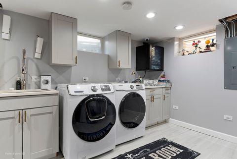 Tiny photo for 7030 Foster Street, Morton Grove, IL 60053 (MLS # 12525502)