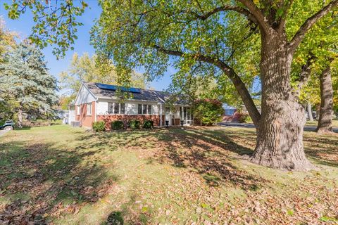 Tiny photo for 310 Rowe Drive, Bloomington, IL 61701 (MLS # 12508833)