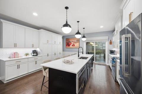 Tiny photo for 1279 Gateway Court, Northbrook, IL 60062 (MLS # 12753587)