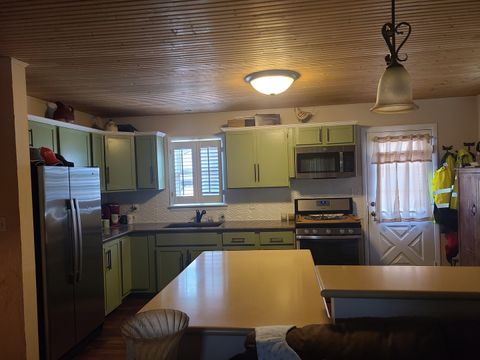 Tiny photo for 1331 W Washington Street, Ottawa, IL 61350 (MLS # 12419598)