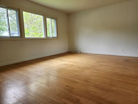 Tiny photo for 629 Jonquil Avenue, Lisle, IL 60532 (MLS # 12639254)