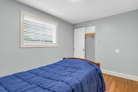 Tiny photo for 18w266 Knollwood Lane, Villa Park, IL 60181 (MLS # 12648705)