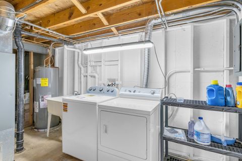 Tiny photo for 18w266 Knollwood Lane, Villa Park, IL 60181 (MLS # 12648705)