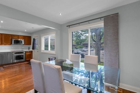 Tiny photo for 18w266 Knollwood Lane, Villa Park, IL 60181 (MLS # 12648705)