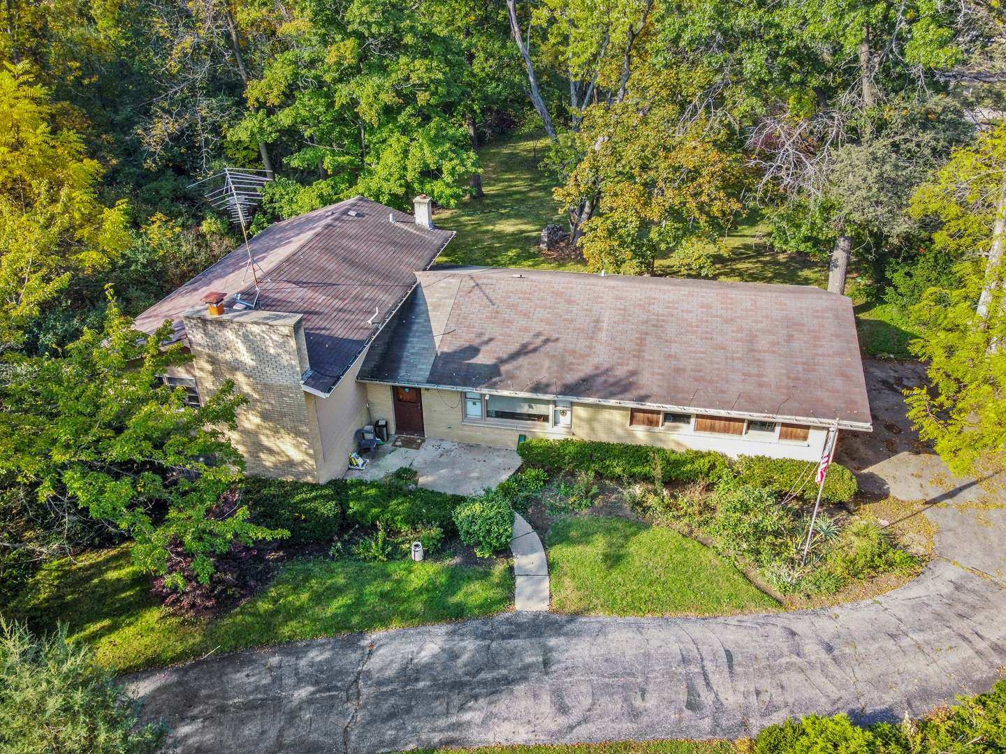 1068 N Hainesville Road