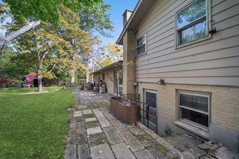 Tiny photo for 1068 N Hainesville Road, Round Lake, IL 60073 (MLS # 12500713)