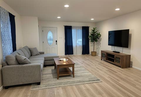 Tiny photo for 233 S Randolph Avenue, Bradley, IL 60915 (MLS # 12738935)