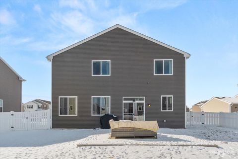 Tiny photo for 471 S Stone Brook Drive, Romeoville, IL 60446 (MLS # 12547617)