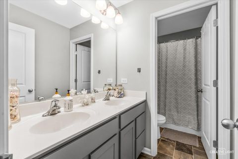 Tiny photo for 471 S Stone Brook Drive, Romeoville, IL 60446 (MLS # 12547617)