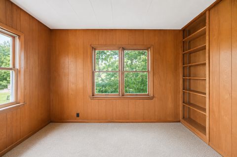 Tiny photo for 4201 Linden Avenue, Western Springs, IL 60558 (MLS # 12697775)