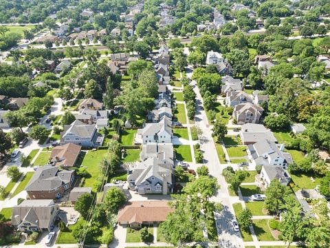 Tiny photo for 4201 Linden Avenue, Western Springs, IL 60558 (MLS # 12697775)