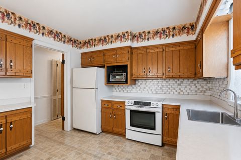Tiny photo for 4201 Linden Avenue, Western Springs, IL 60558 (MLS # 12697775)