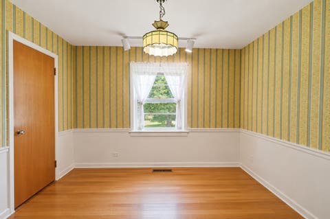 Tiny photo for 4201 Linden Avenue, Western Springs, IL 60558 (MLS # 12697775)