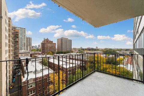 Tiny photo for 3550 N Lake Shore Drive #908, Chicago, IL 60657 (MLS # 12519385)