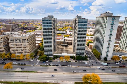 Tiny photo for 3550 N Lake Shore Drive #908, Chicago, IL 60657 (MLS # 12519385)