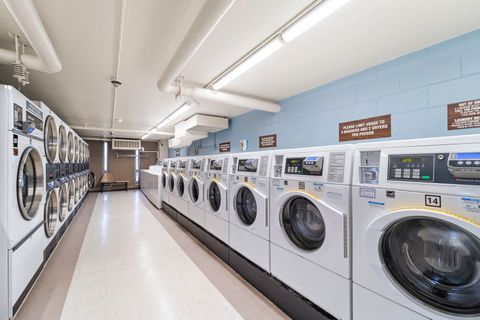 Tiny photo for 3550 N Lake Shore Drive #908, Chicago, IL 60657 (MLS # 12519385)