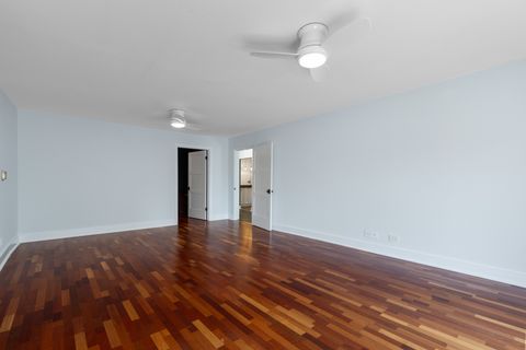 Tiny photo for 2300 Windsor Mall Court #2E, Park Ridge, IL 60068 (MLS # 12480394)