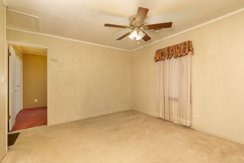 Tiny photo for 17112 10th Avenue, East Moline, IL 61244 (MLS # 12624627)