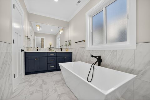 Tiny photo for 3019 N Kenneth Avenue, Chicago, IL 60641 (MLS # 12519126)