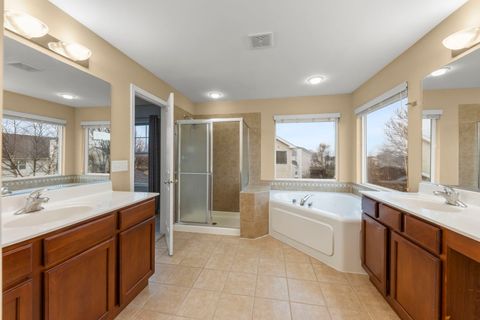 Tiny photo for 12814 Grande Poplar Circle, Plainfield, IL 60585 (MLS # 12656589)