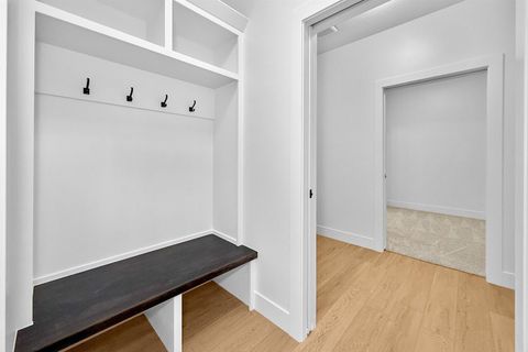 Tiny photo for 1360 Heights Court, Bettendorf, IA 52722 (MLS # 100000530)