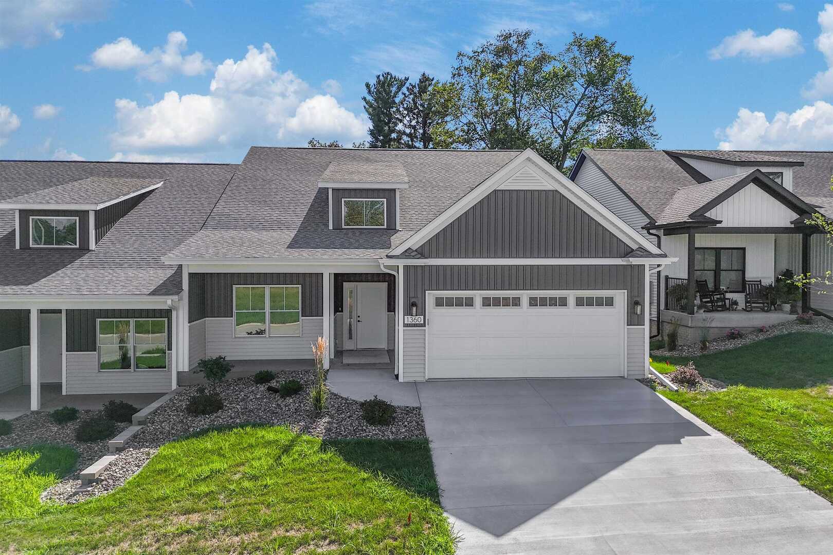 1360 Heights Court