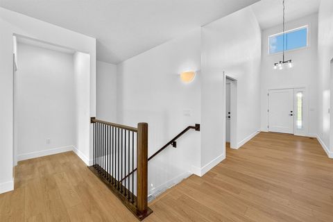 Tiny photo for 1360 Heights Court, Bettendorf, IA 52722 (MLS # 100000530)