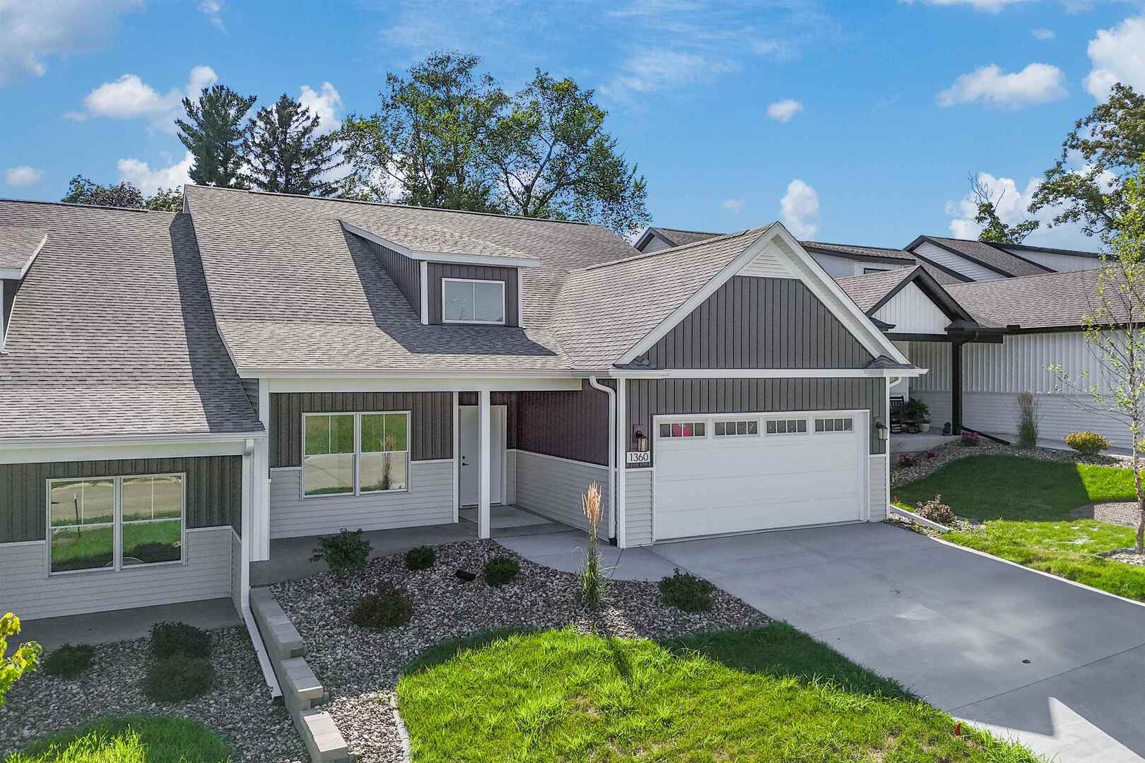 1360 Heights Court