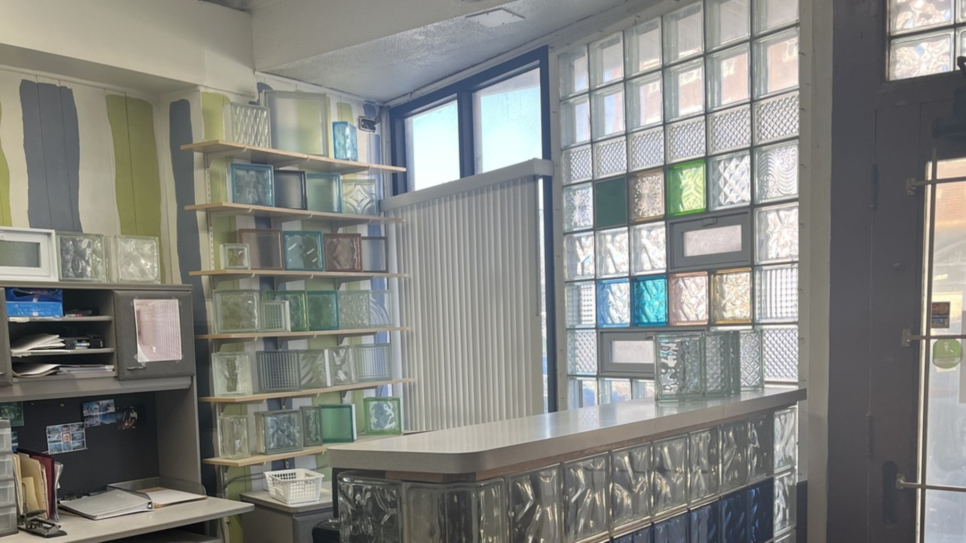 5043 W Diversey Avenue