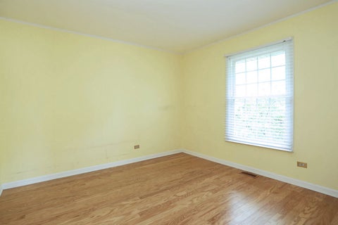 Tiny photo for 1324 Chartwell Road, Schaumburg, IL 60195 (MLS # 12671568)