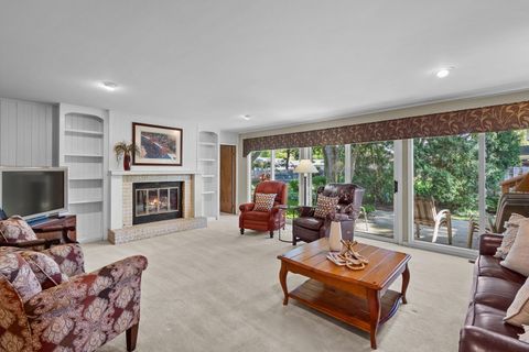 Tiny photo for 1905 Salem Road, Elgin, IL 60123 (MLS # 12663071)