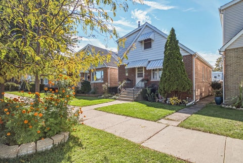 Tiny photo for 4406 S Homan Avenue, Chicago, IL 60632 (MLS # 12776066)