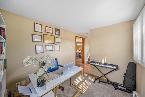 Tiny photo for 2404 13th Street, Winthrop Harbor, IL 60096 (MLS # 12481903)