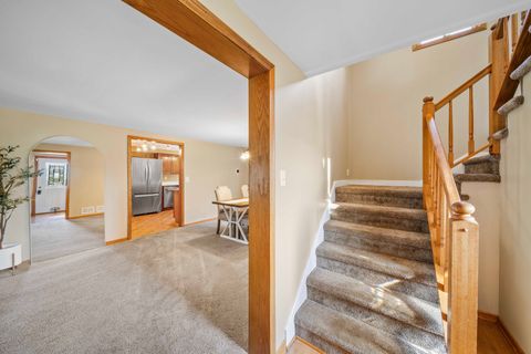 Tiny photo for 2404 13th Street, Winthrop Harbor, IL 60096 (MLS # 12481903)