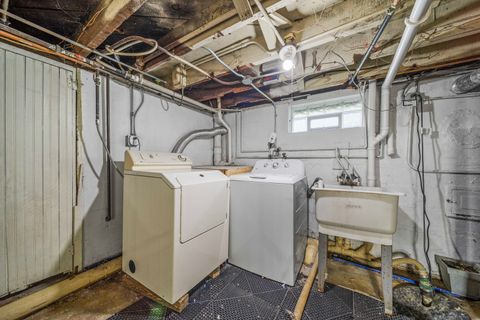 Tiny photo for 2404 13th Street, Winthrop Harbor, IL 60096 (MLS # 12481903)