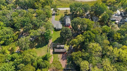 Tiny photo for 2404 13th Street, Winthrop Harbor, IL 60096 (MLS # 12481903)