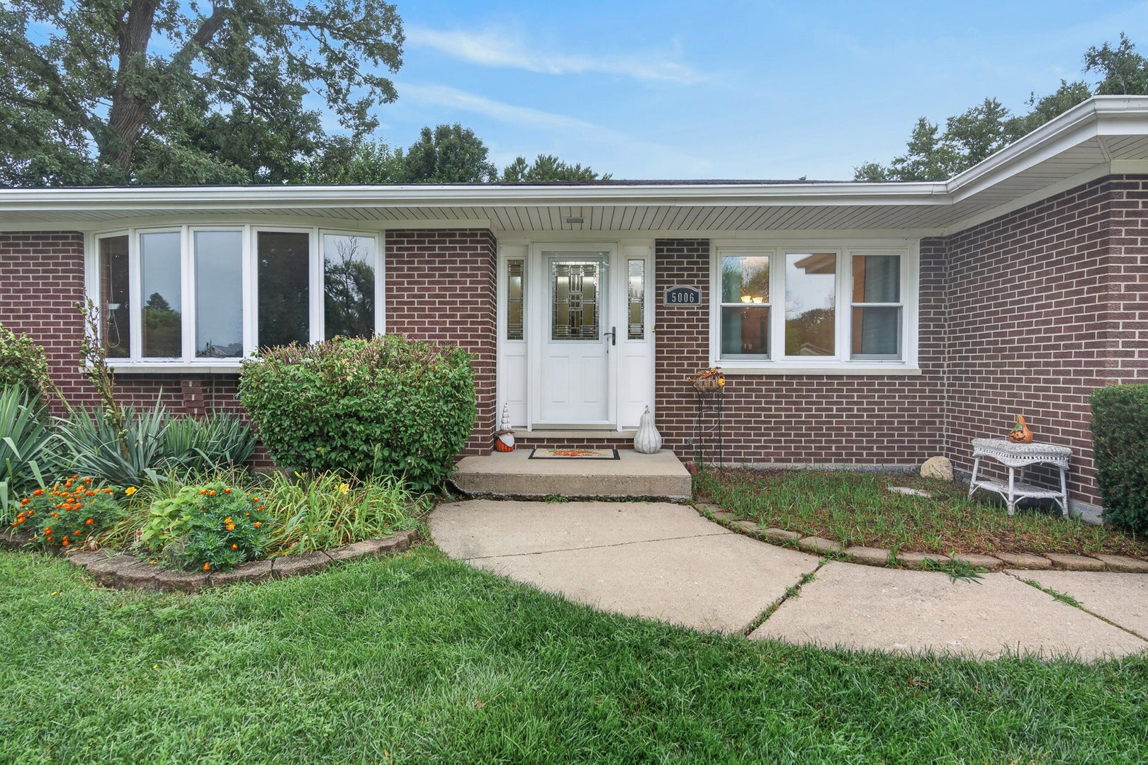 5006 W Oakwood Drive