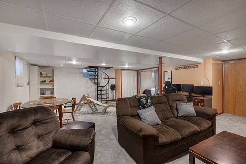 Tiny photo for 824 Royal Drive, McHenry, IL 60050 (MLS # 12747827)