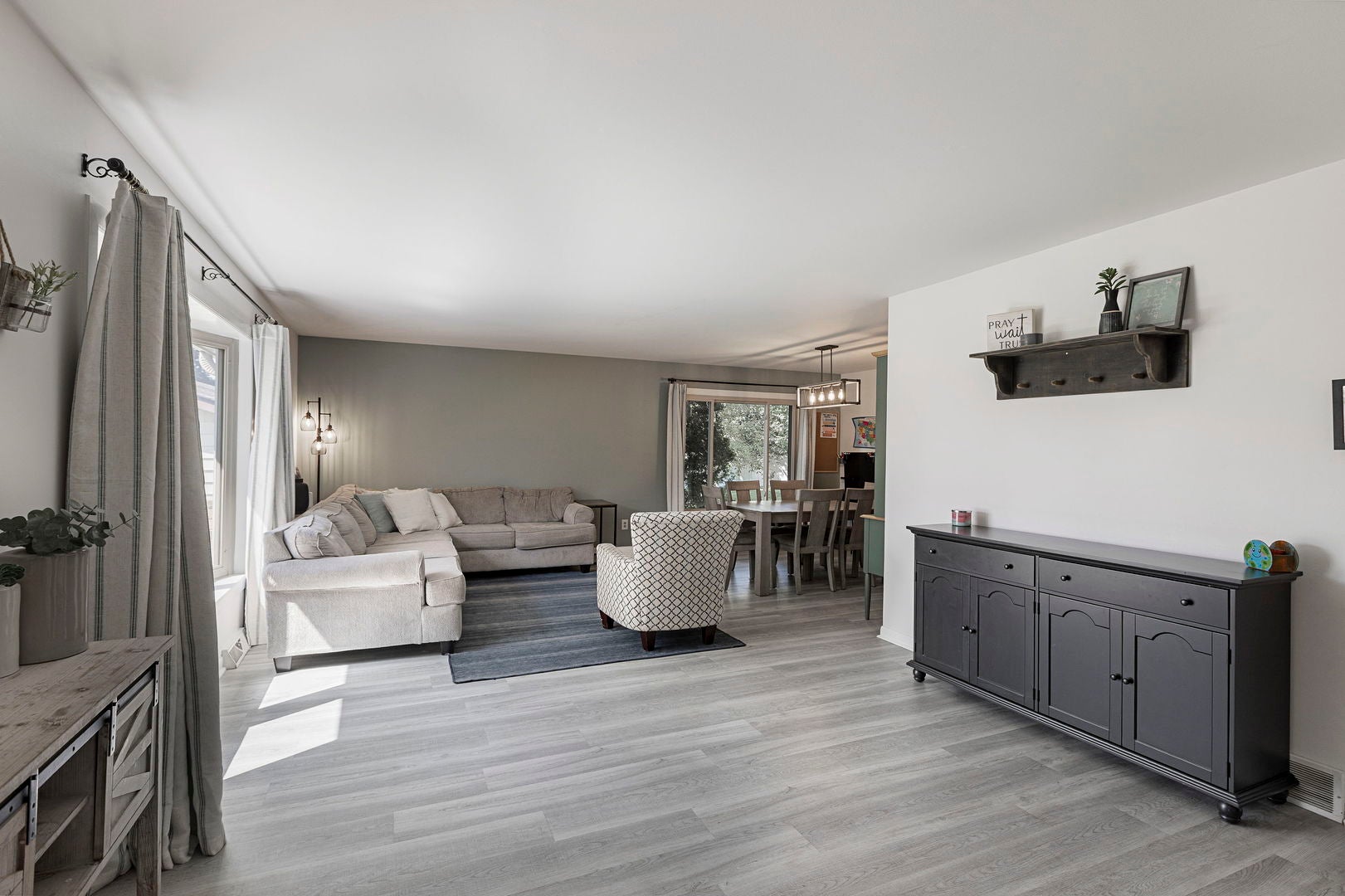 824 Royal Drive