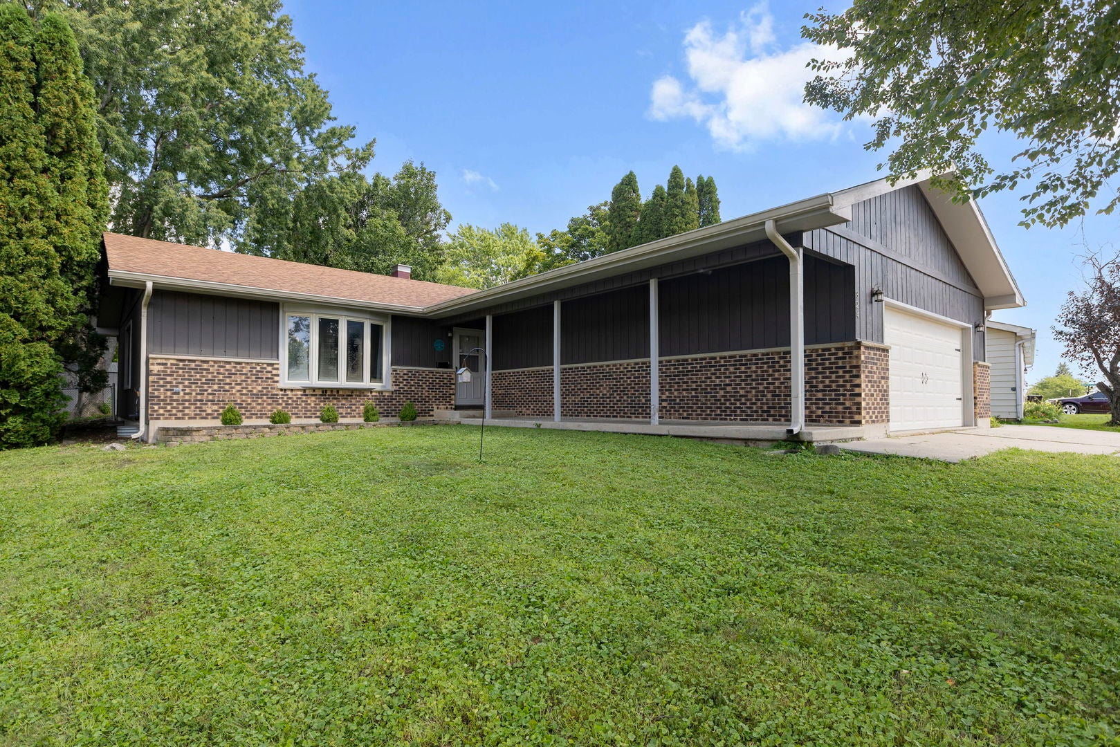 824 Royal Drive
