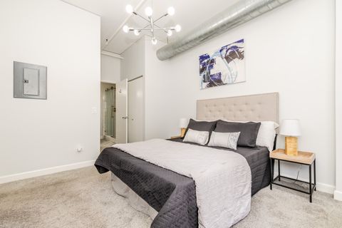 Tiny photo for 111 S Morgan Street #423, Chicago, IL 60607 (MLS # 12495638)