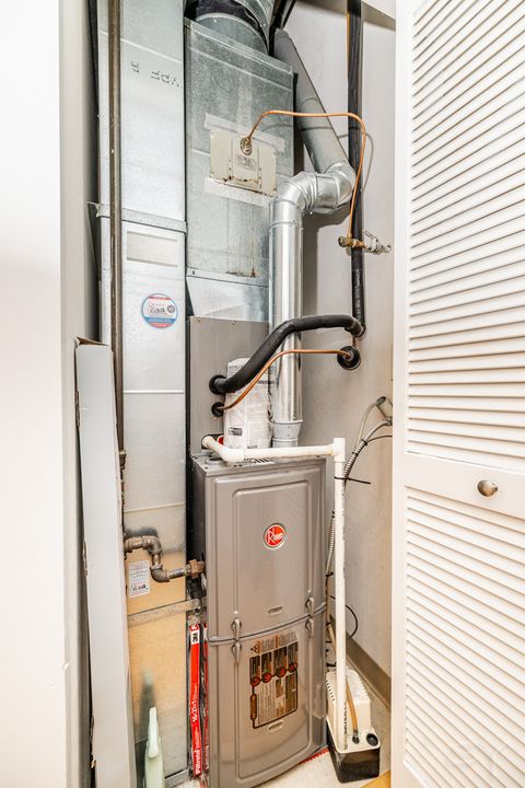 Tiny photo for 111 S Morgan Street #423, Chicago, IL 60607 (MLS # 12495638)